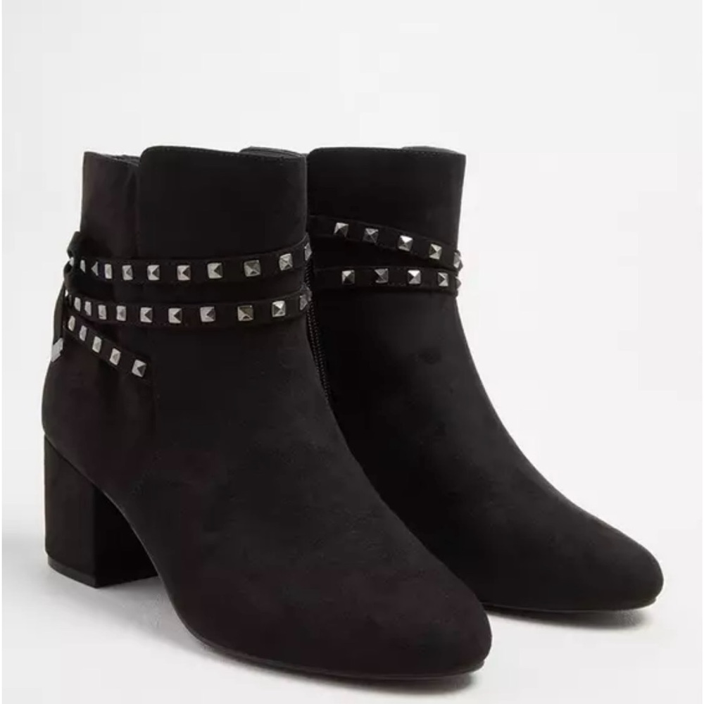 Torrid Studded Wrap Heel Black Bootie Faux Suede 12WW